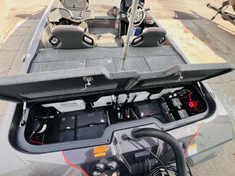 Slide: The Image of Skeeter ZXE20 2026 - 27