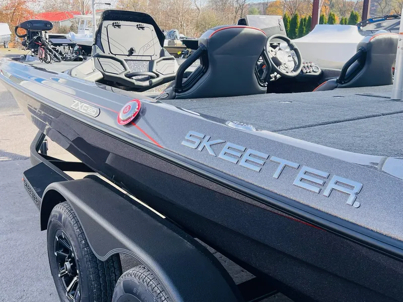 Slide: The Image of Skeeter ZXE20 2026 - 4