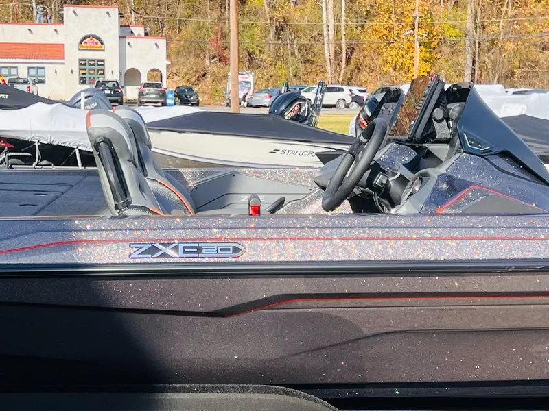 Slide: The Image of Skeeter ZXE20 2026 - 42