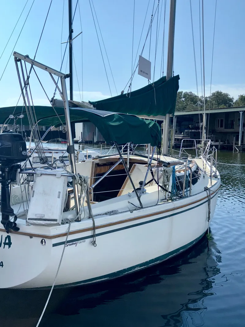 Slide: The Image of Catalina 30 1987 - 14