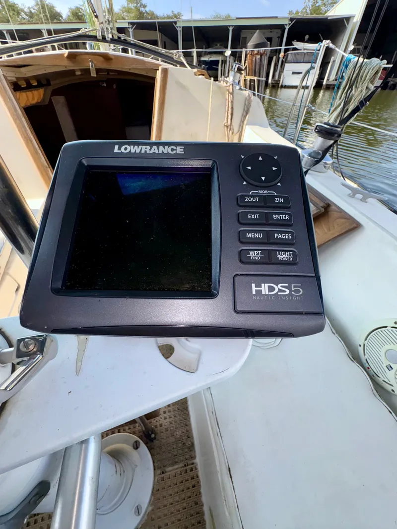 Slide: The Image of Catalina 30 1987 - 20