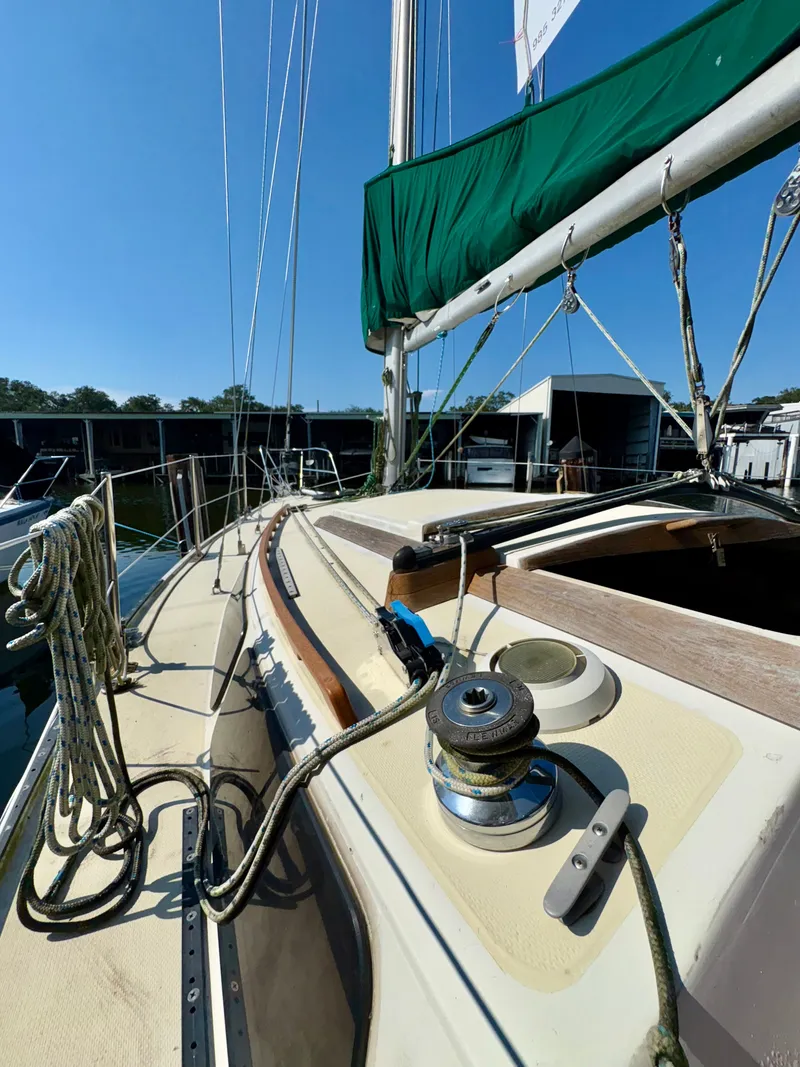 Slide: The Image of Catalina 30 1987 - 21