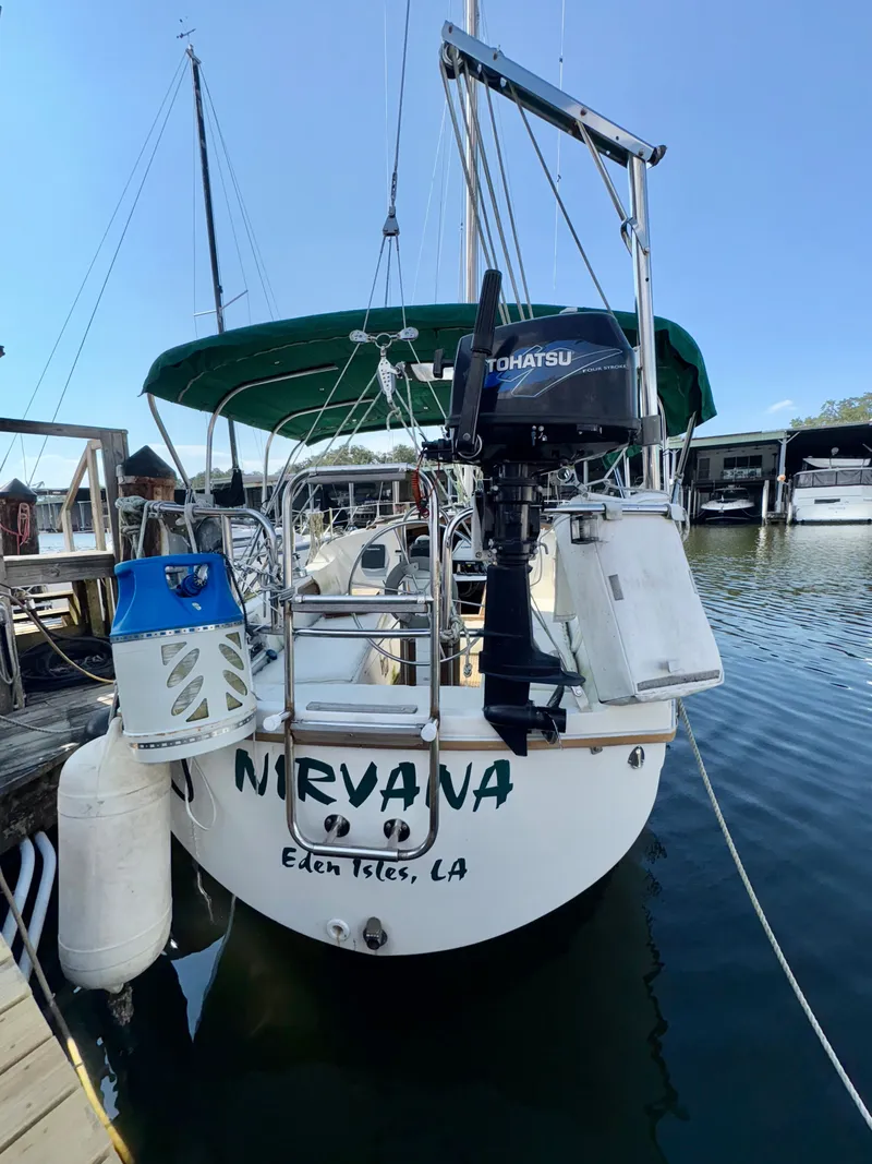 Slide: The Image of Catalina 30 1987 - 34