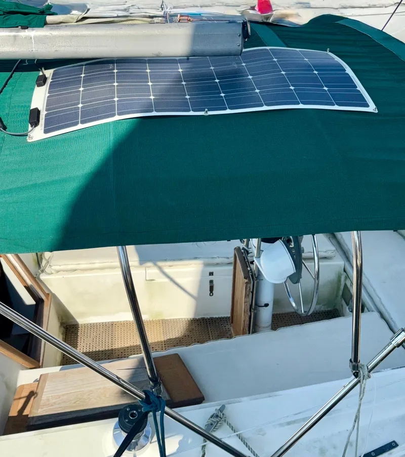 Slide: The Image of Catalina 30 1987 - 35