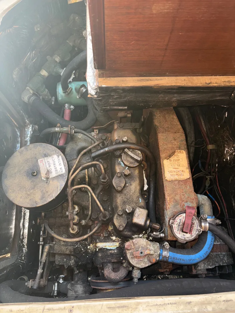 Slide: The Image of Catalina 30 1987 - 36