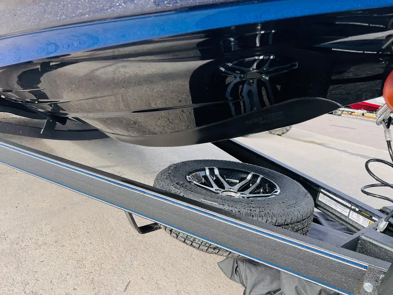 Slide: The Image of Skeeter ZXR 20 - DEMO DISCOUNT 2025 - 16