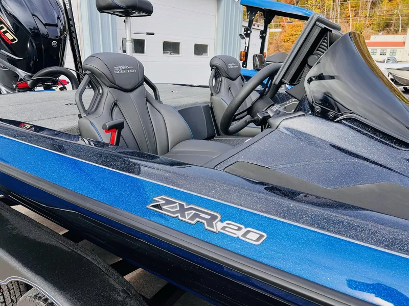 Slide: The Image of Skeeter ZXR 20 - DEMO DISCOUNT 2025 - 23