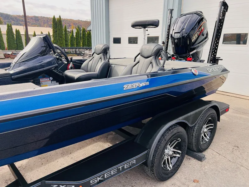 Slide: The Image of Skeeter ZXR 20 - DEMO DISCOUNT 2025 - 31