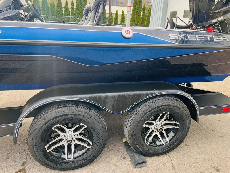 Slide: The Image of Skeeter ZXR 20 - DEMO DISCOUNT 2025 - 4