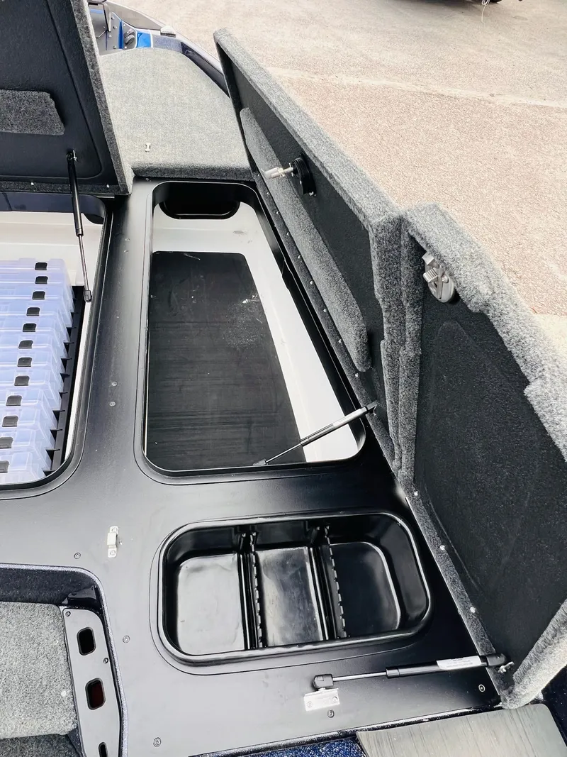 Slide: The Image of Skeeter ZXR 20 - DEMO DISCOUNT 2025 - 44