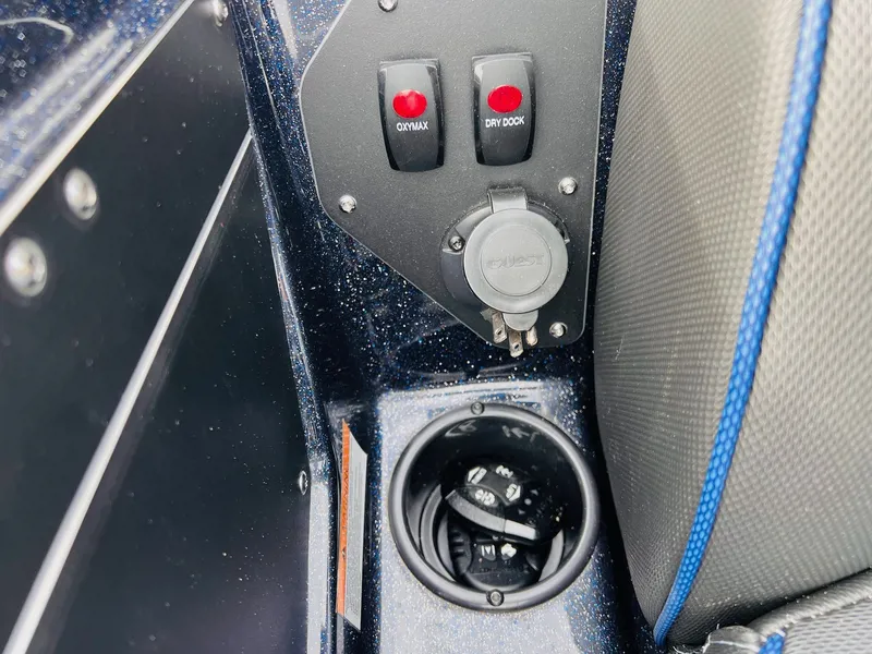 Slide: The Image of Skeeter ZXR 20 - DEMO DISCOUNT 2025 - 7