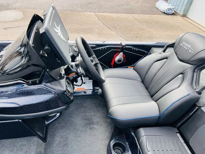 Slide: The Image of Skeeter ZXR 20 - DEMO DISCOUNT 2025 - 8