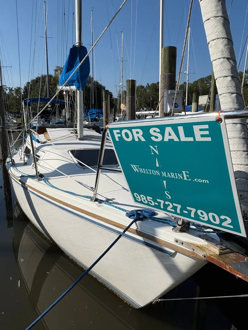 Slide: The Image of Catalina 27 1988 - 11