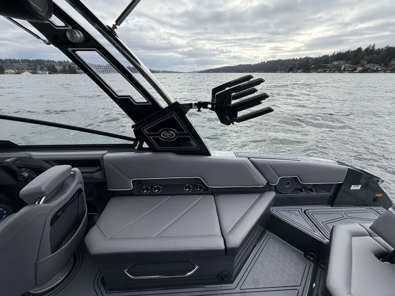 Slide: The Image of Cobalt R8 Surf 2026 - 12