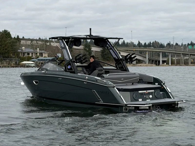 Slide: The Image of Cobalt R8 Surf 2026 - 7