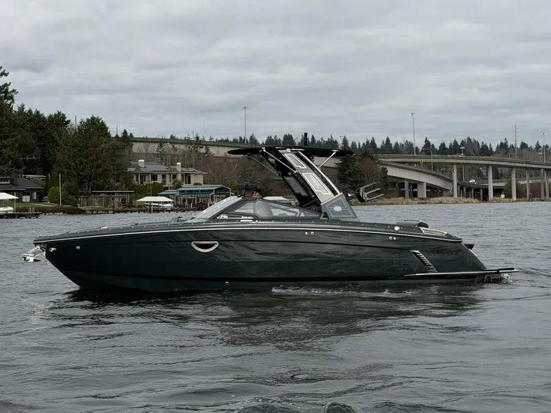 Slide: The Image of Cobalt R8 Surf 2026 - 8