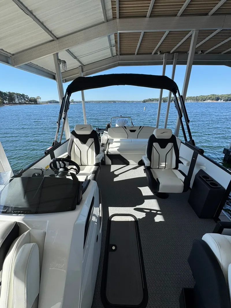 Slide: The Image of Evotti 723CS 2026 - 5