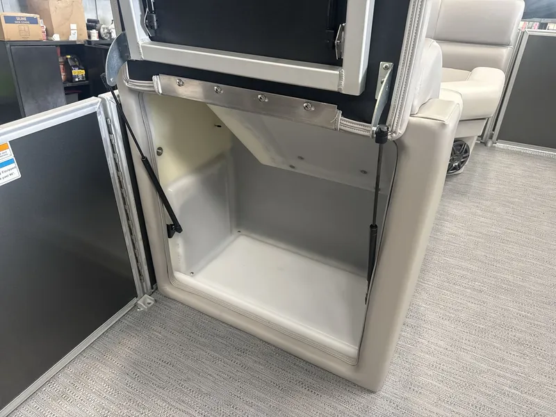 Slide: The Image of Sweetwater 2286 SBX 2026 - 11