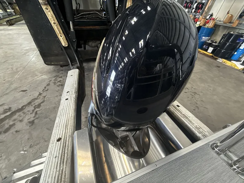 Slide: The Image of Sweetwater 2286 SBX 2026 - 18