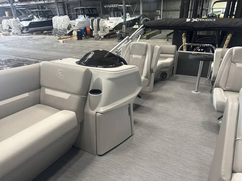 Slide: The Image of Sweetwater 2286 SBX 2026 - 19