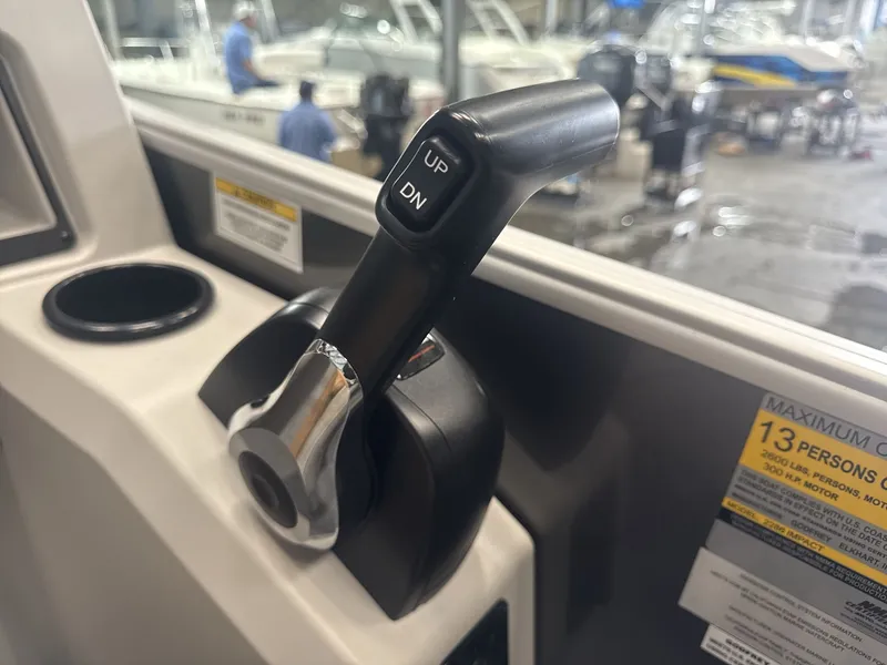 Slide: The Image of Sweetwater 2286 SBX 2026 - 22