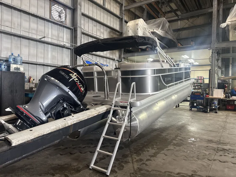 Slide: The Image of Sweetwater 2286 SBX 2026 - 4