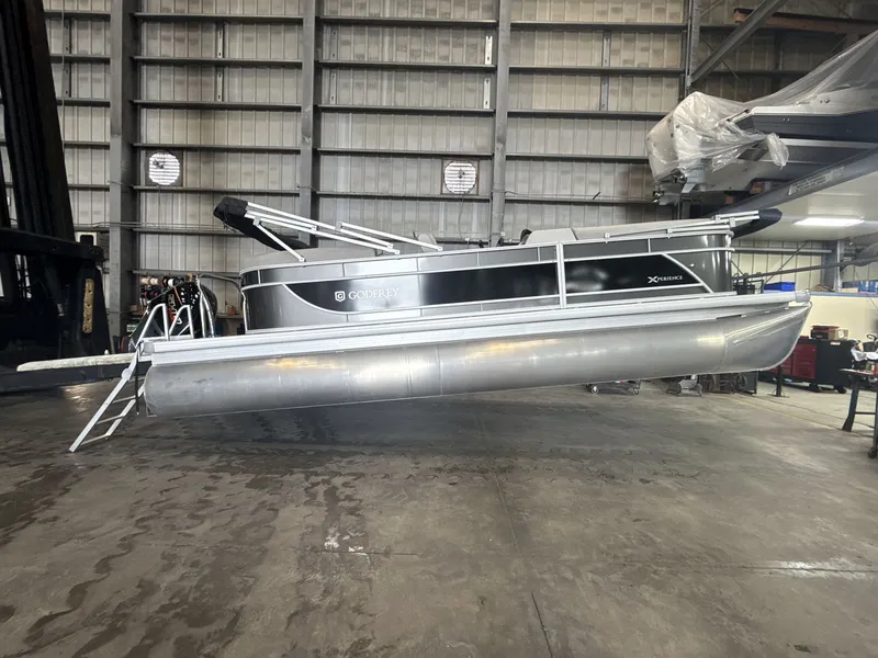 Slide: The Image of Sweetwater 2286 SBX 2026 - 5