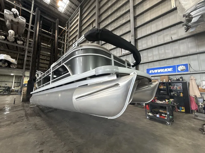 Slide: The Image of Sweetwater 2286 SBX 2026 - 6