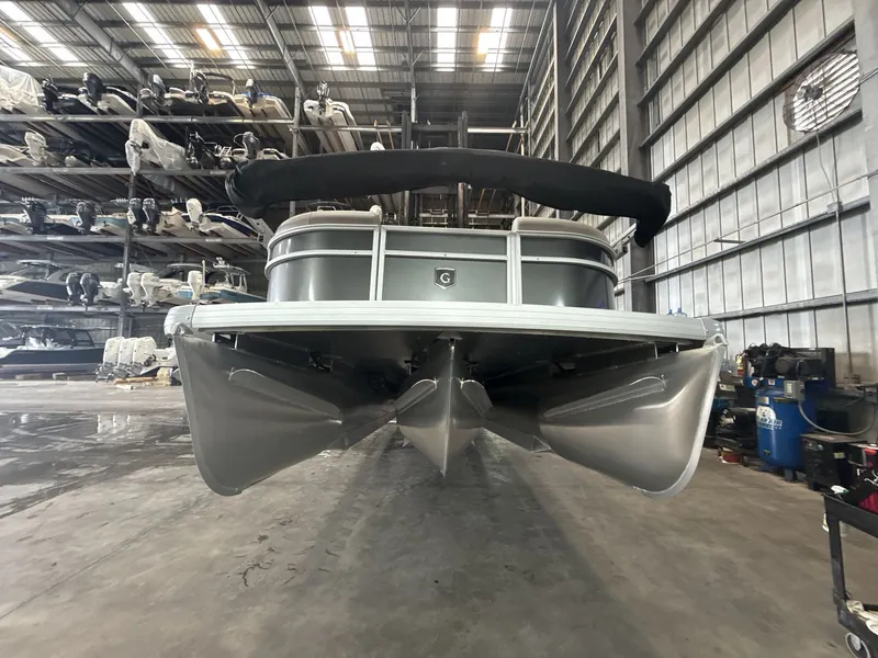 Slide: The Image of Sweetwater 2286 SBX 2026 - 7