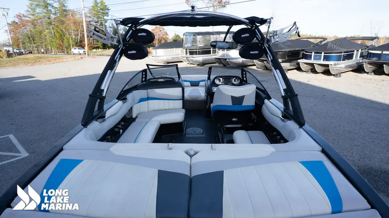 Slide: The Image of Malibu 22mxz 2012 - 11