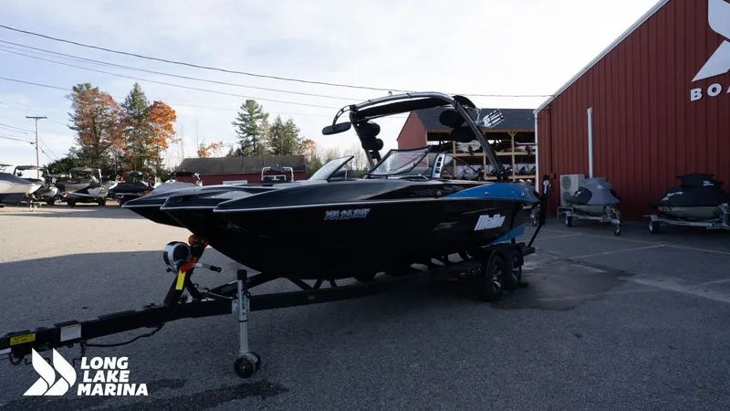 Slide: The Image of Malibu 22mxz 2012 - 4