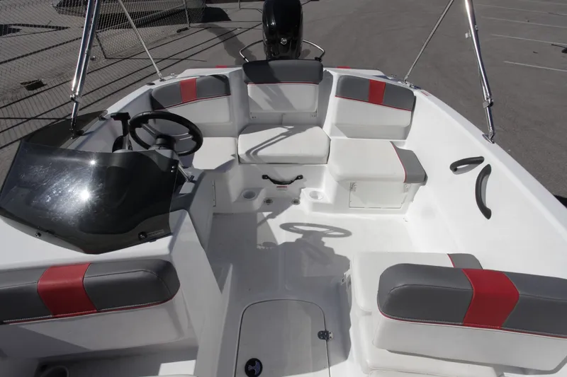 Slide: The Image of Tahoe T16 2020 - 5