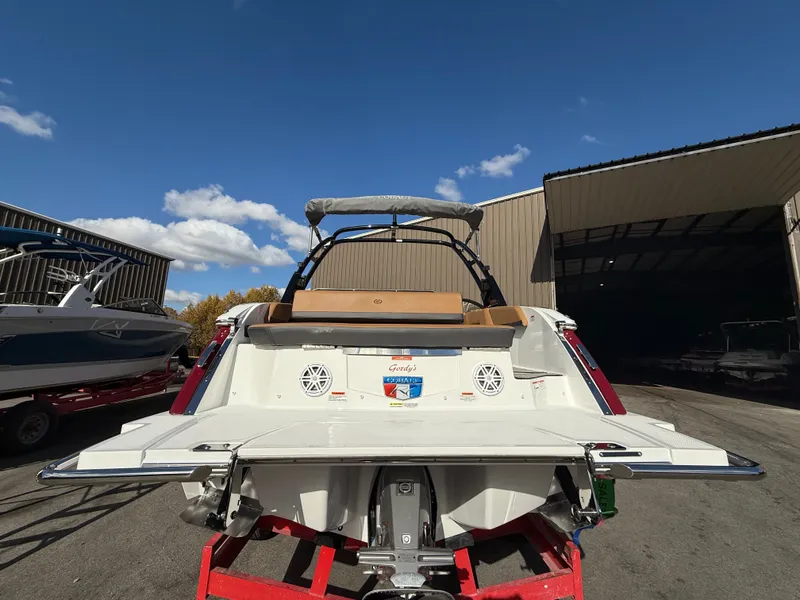 Slide: The Image of Cobalt R6 2026 - 759