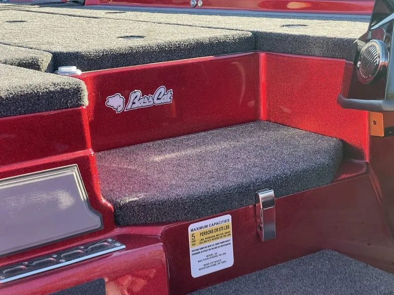 Slide: The Image of Bass Cat Jaguar STS 2026 - 11