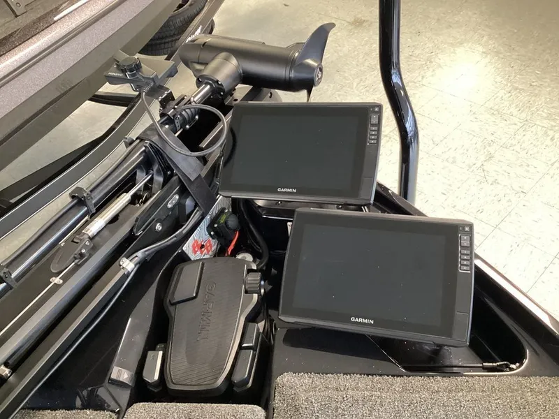 Slide: The Image of Bass Cat Jaguar STS 2026 - 40