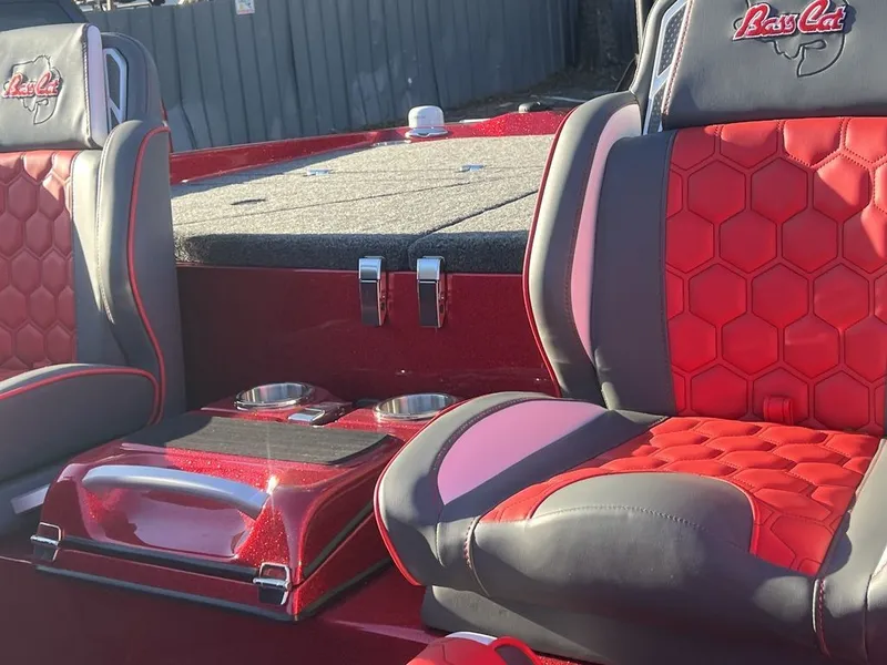 Slide: The Image of Bass Cat Jaguar STS 2026 - 5