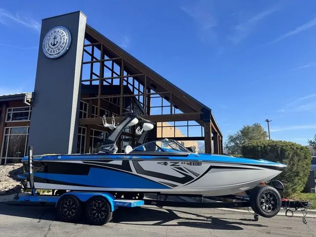 Slide: The Image of Tigé Z3 2018 - 1