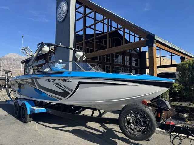 Slide: The Image of Tigé Z3 2018 - 2