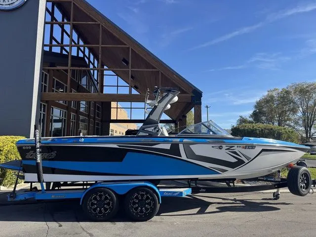 Slide: The Image of Tigé Z3 2018 - 8