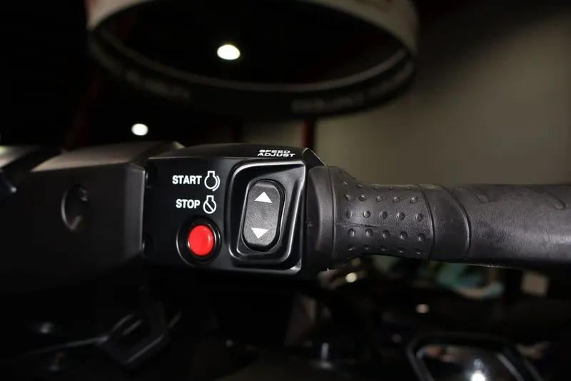 Slide: The Image of Yamaha FX Cruiser SVHO® 2026 - 11