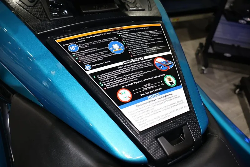 Slide: The Image of Yamaha FX Cruiser SVHO® 2026 - 13