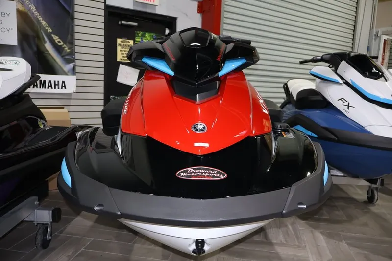 Slide: The Image of Yamaha VX® Deluxe with Audio 2026 - 1