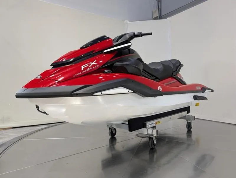 Slide: The Image of Yamaha FX Cruiser® HO 2026 - 2