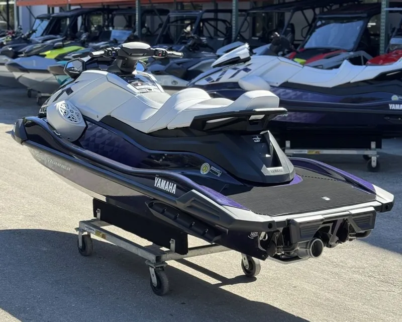 Slide: The Image of Yamaha VX Cruiser® HO with Audio 2026 - 5