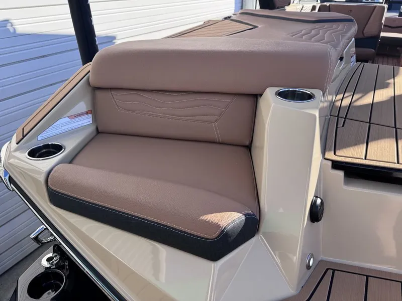 Slide: The Image of Nautique Super Air Nautique G23 2026 - 18