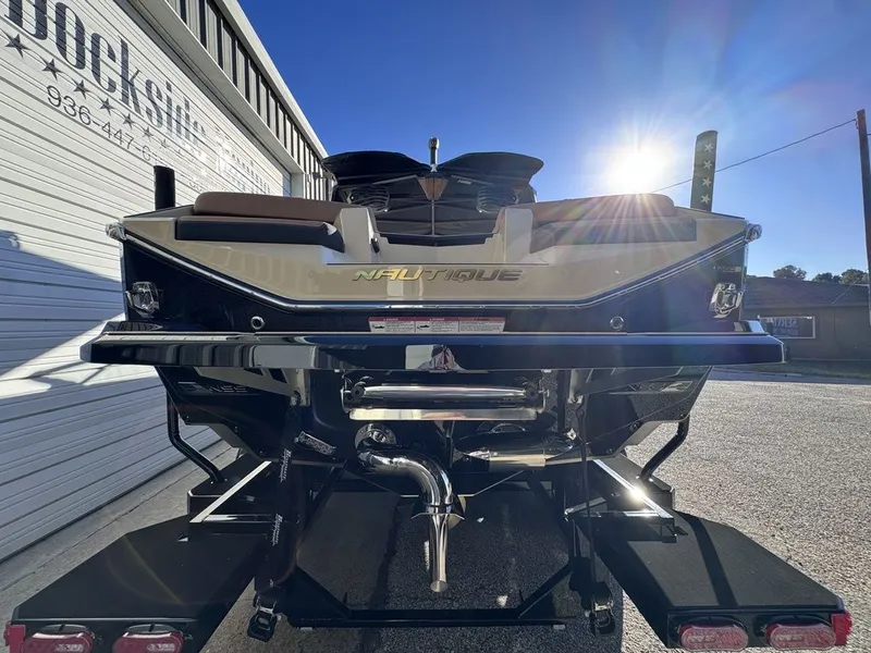 Slide: The Image of Nautique Super Air Nautique G23 2026 - 4