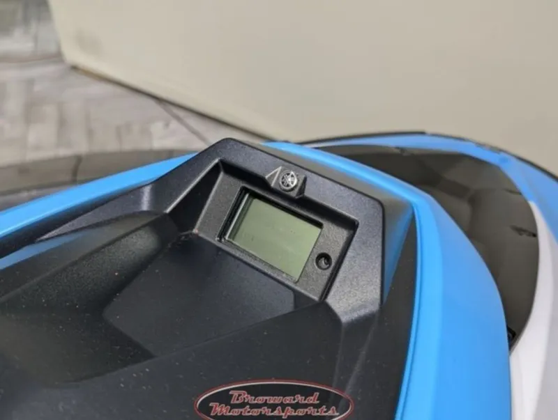 Slide: The Image of Yamaha Jetblaster DLX 2-Up 2026 - 11