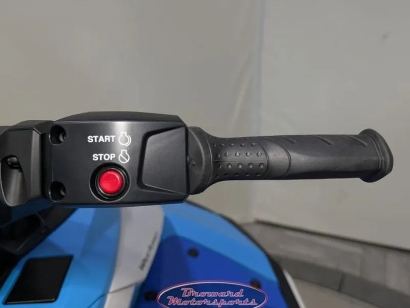 Slide: The Image of Yamaha Jetblaster DLX 2-Up 2026 - 8