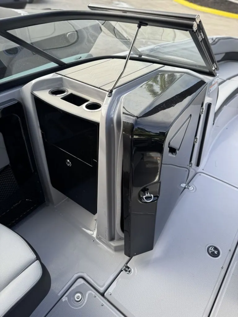 Slide: The Image of Yamaha 255XD 2026 - 26