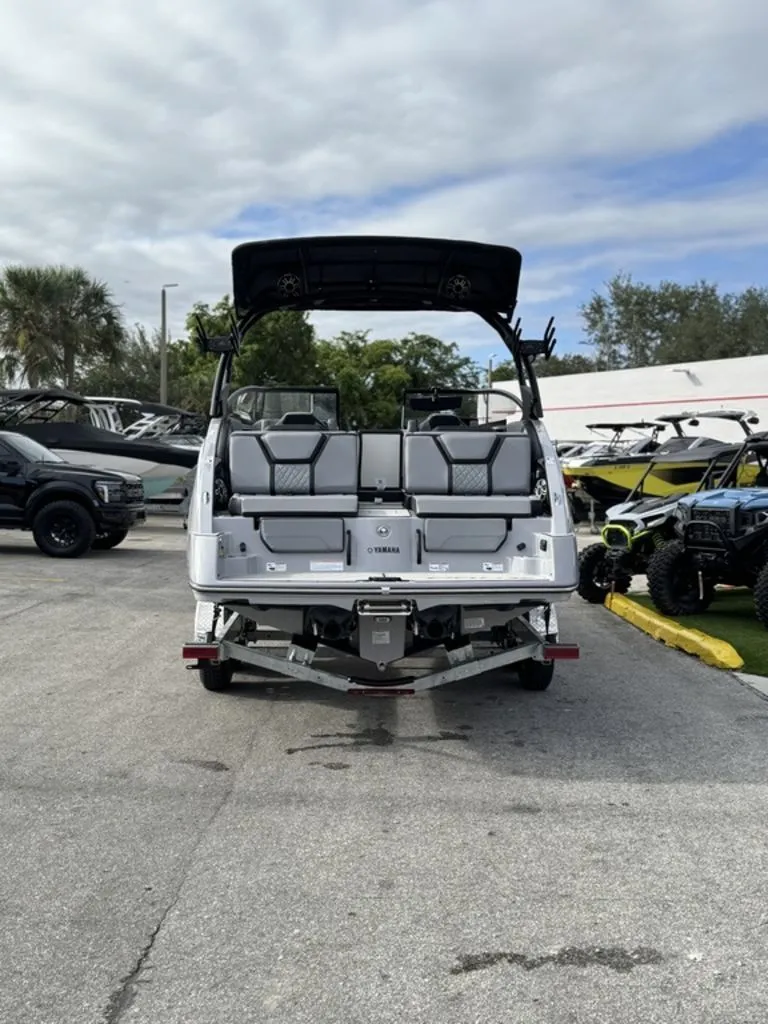 Slide: The Image of Yamaha 255XD 2026 - 5